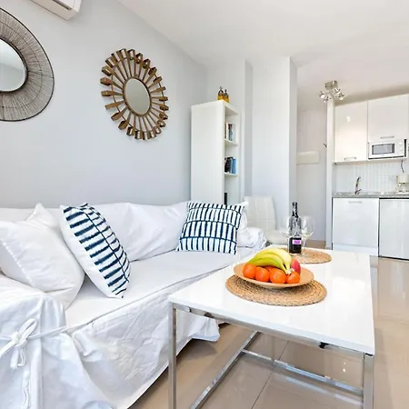 Susana In By Solaga Homes Apartment Malaga