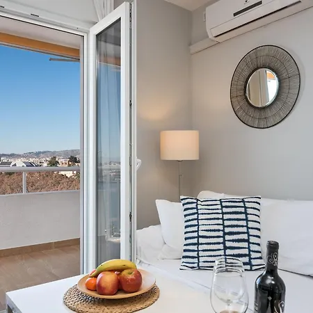 Susana In By Solaga Homes Apartment Malaga